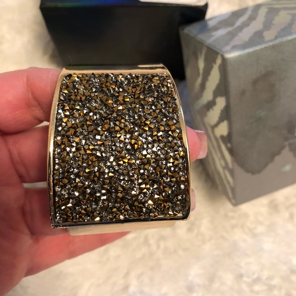 Bracelet - Picture 3 of 5